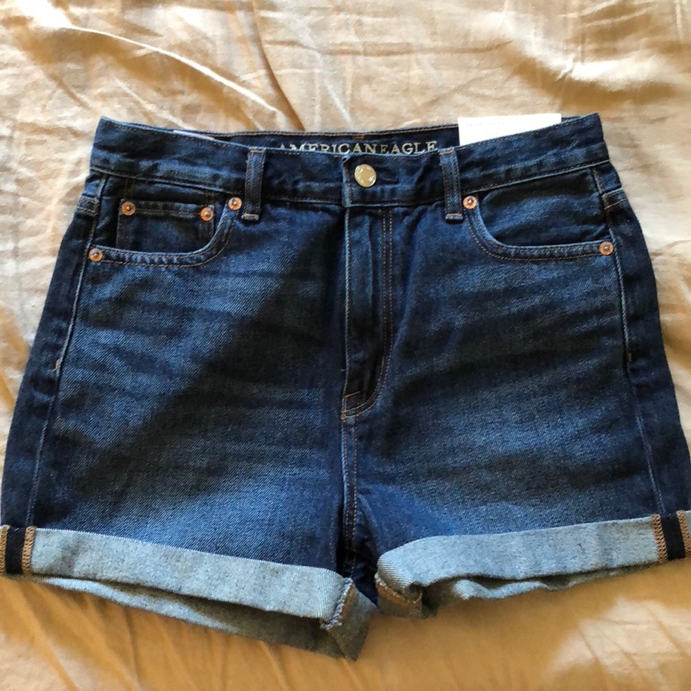 American eagle mom short size 4